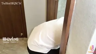 情深叉喔（91QSCW）【色情直播】我的色播妹妹_发现妹妹在做黄色主播